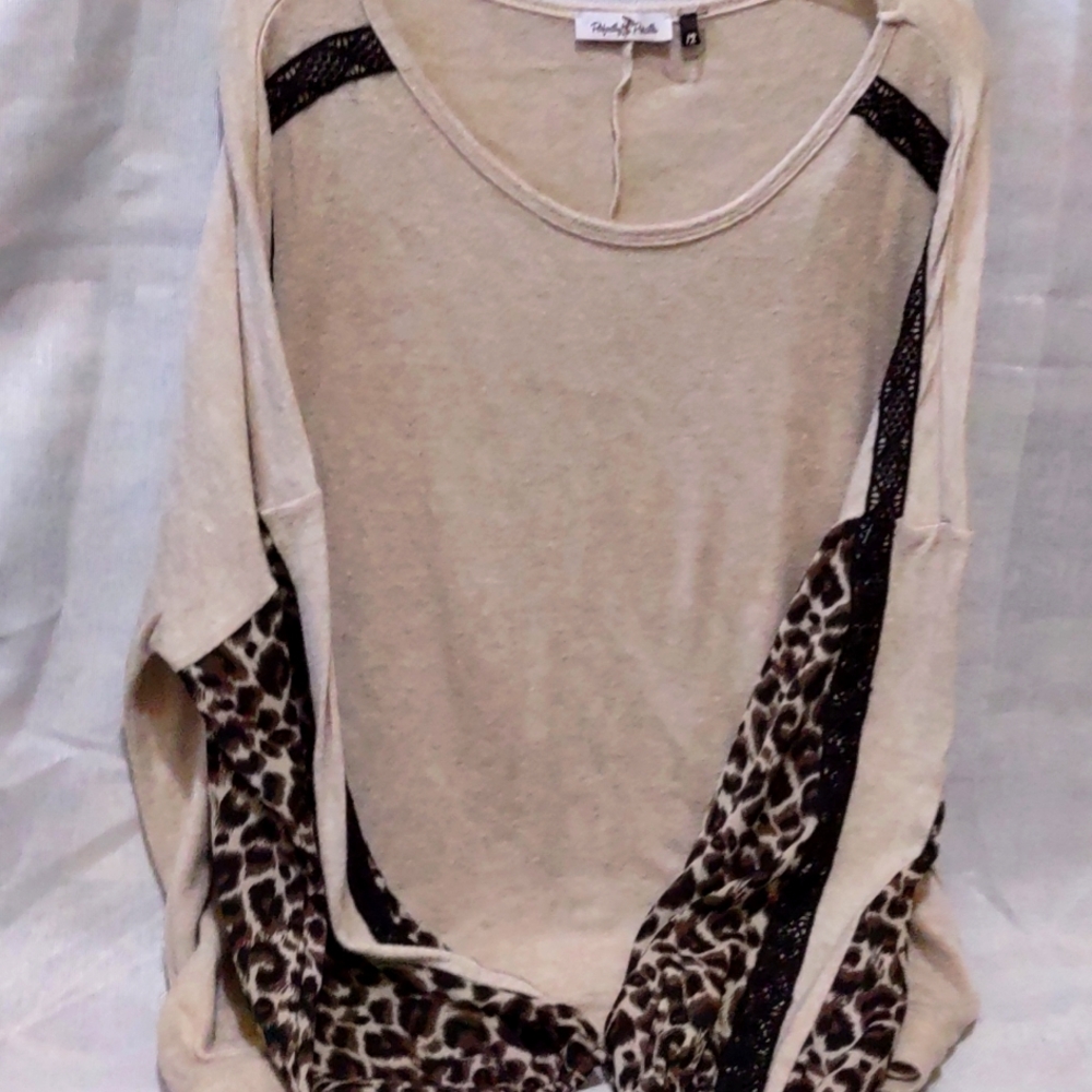 Ladies shirt - Picture 3 of 7